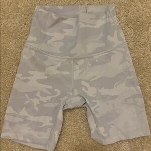 Ribbed Camo Lululemon biker shorts